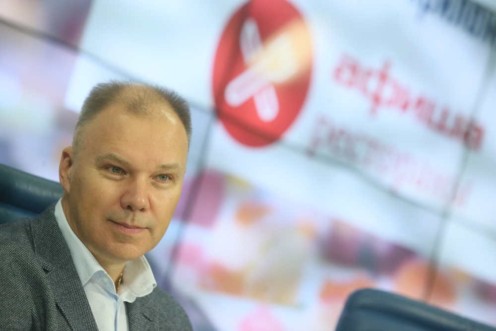 Андрей Захарин-WHERETOEAT-RestoranNews.png Андрей Захарин-WHERETOEAT-RestoranNews.png