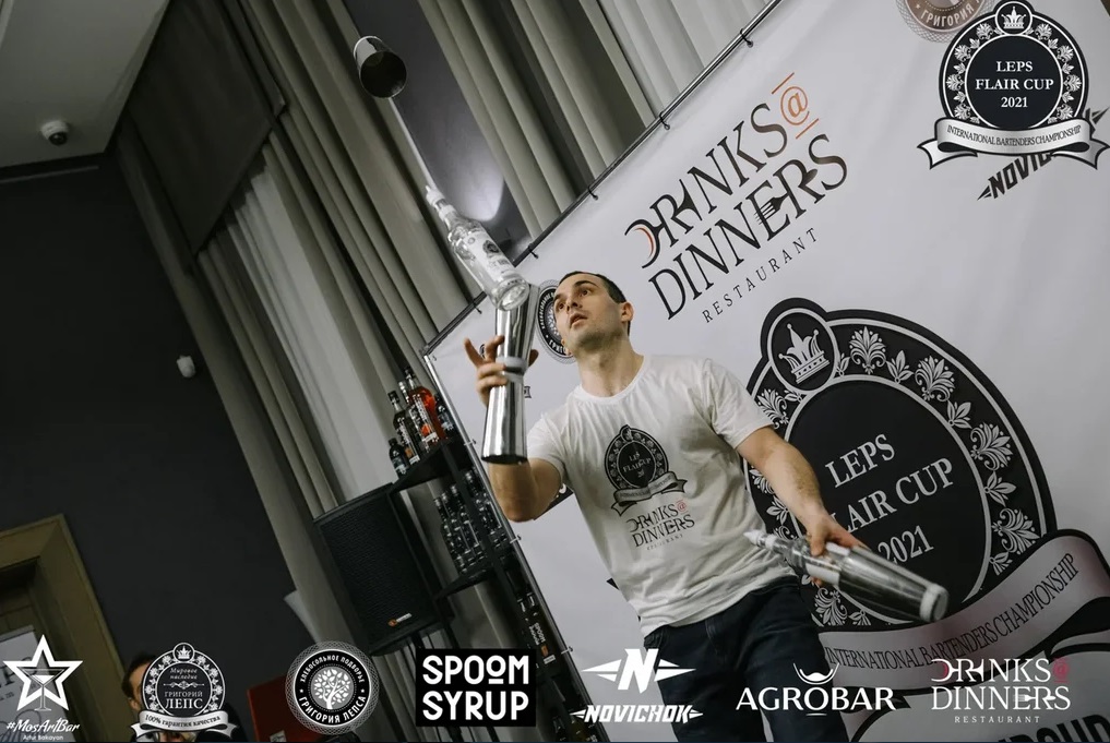 Суварян Эдгар-01.jpg Суварян Эдгар-01.jpg