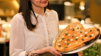 Frankie Brooklyn Style Pizza -   