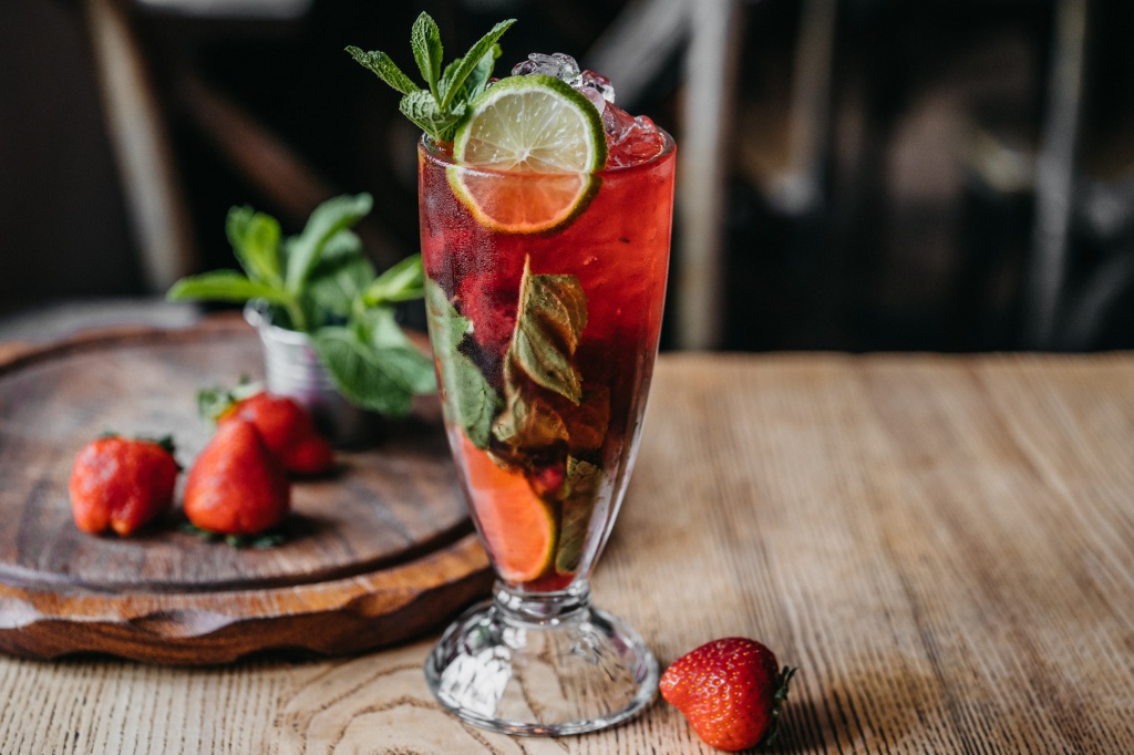 strawberry_mokhito.jpg