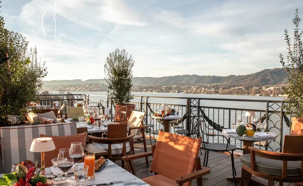 06- La Réserve Eden au Lac Zurich.jpg