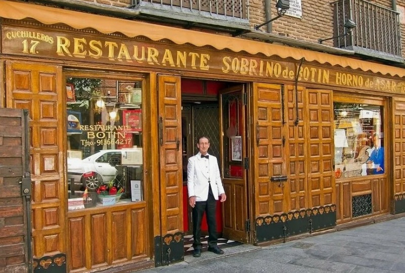 Sobrino de Bot&#237;n - 01.jpg