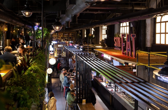 strEAT-01.jpg
