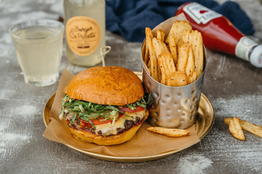 Burger&Pizzetta_Combo-RestoranNews.jpg